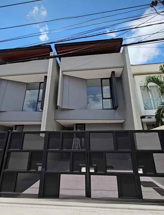dijual rumah citraland taman puspa raya