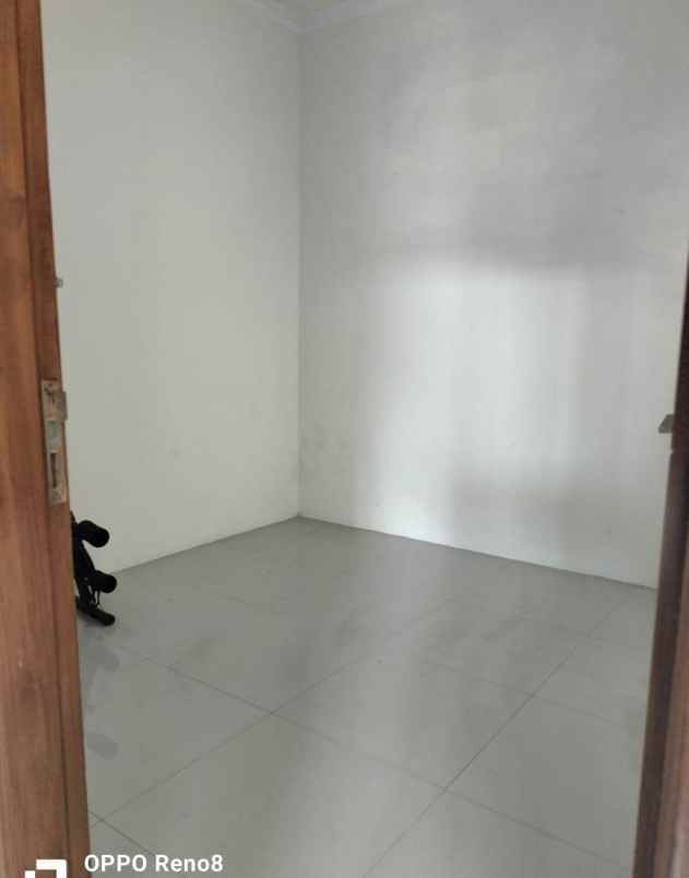 dijual rumah ciwastra