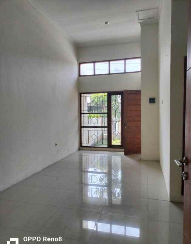 dijual rumah ciwastra