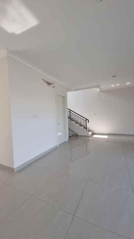 dijual rumah cluster anapuri podomoro park