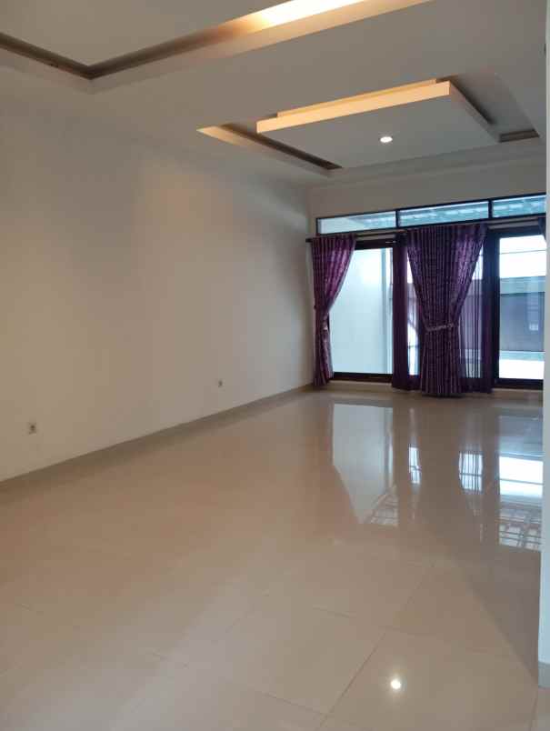 dijual rumah cluster gegerkalong