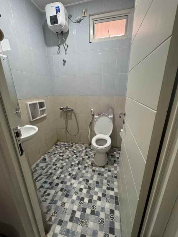 dijual rumah cluster lavesh hi harapan