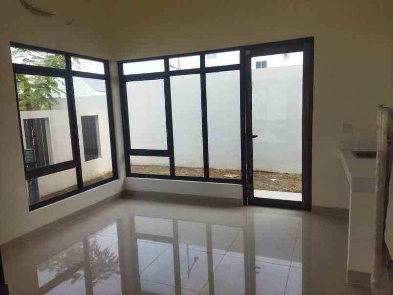 dijual rumah cluster padmagriya