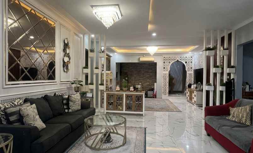 dijual rumah cluster palm residence