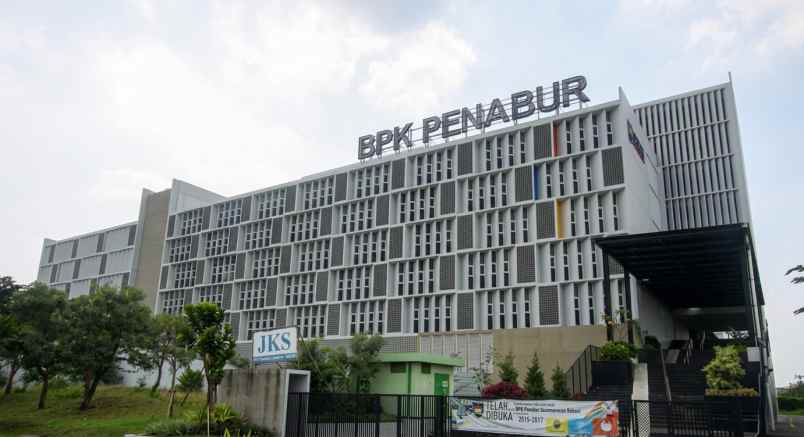 dijual rumah cluster palm residence