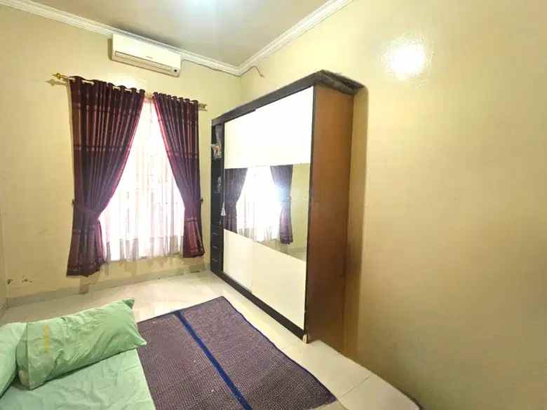 dijual rumah cluster royal residence