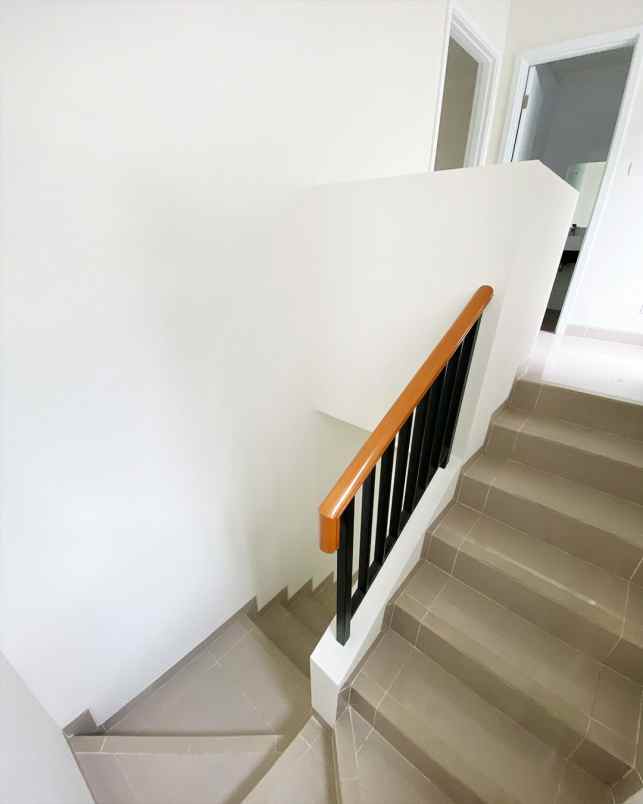 dijual rumah cluster verdi symphonia