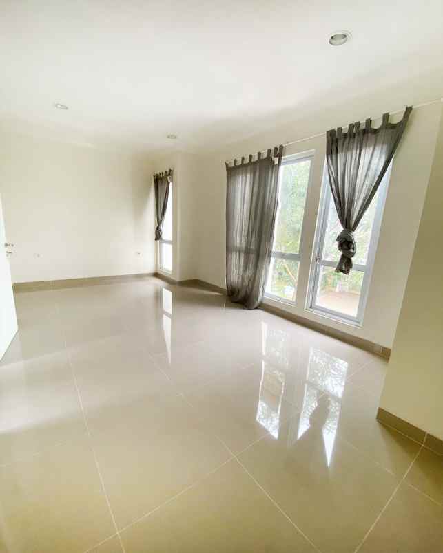 dijual rumah cluster verdi symphonia