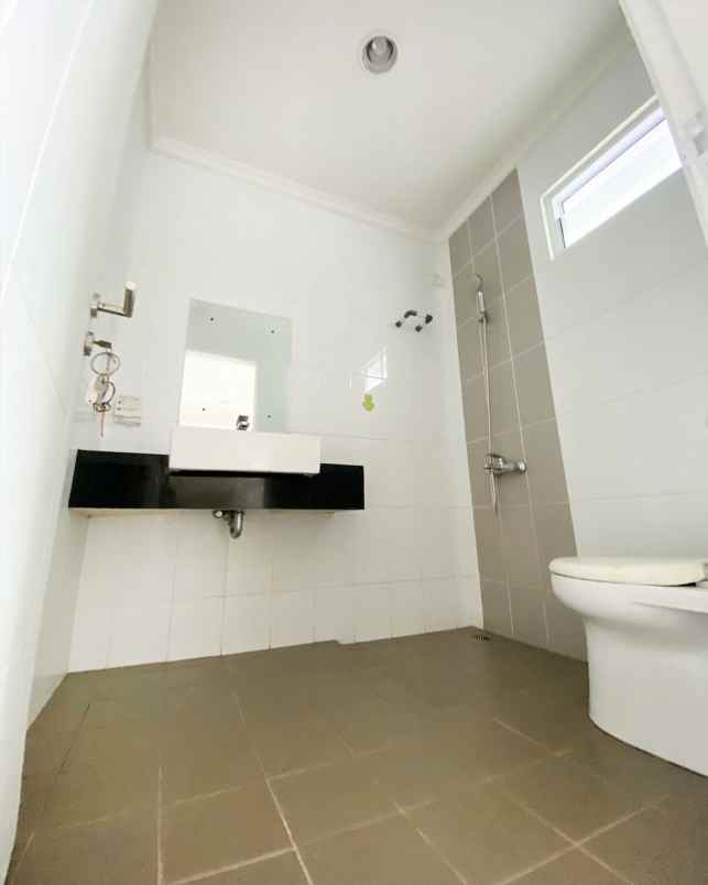 dijual rumah cluster verdi symphonia