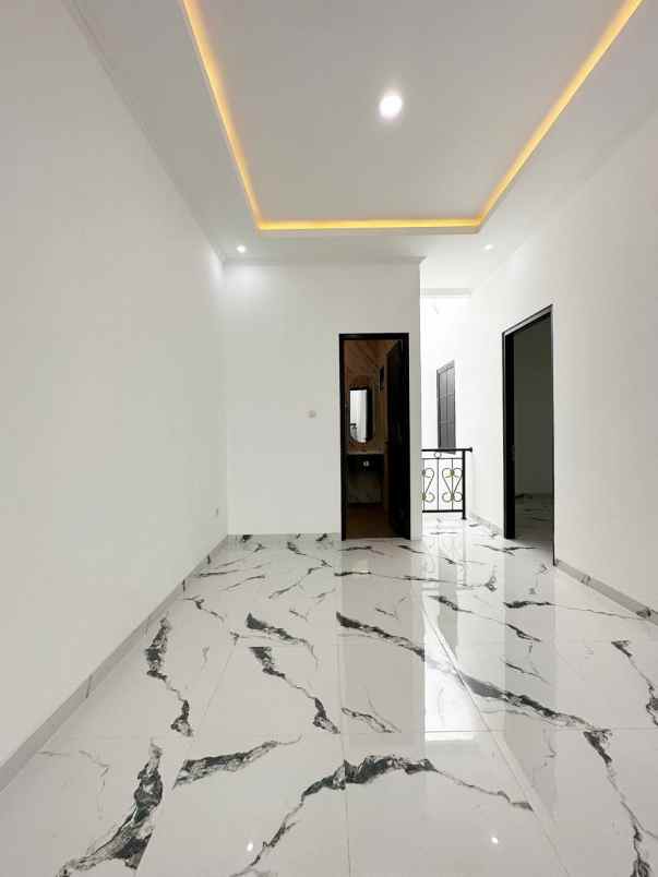 dijual rumah condet kramatjati