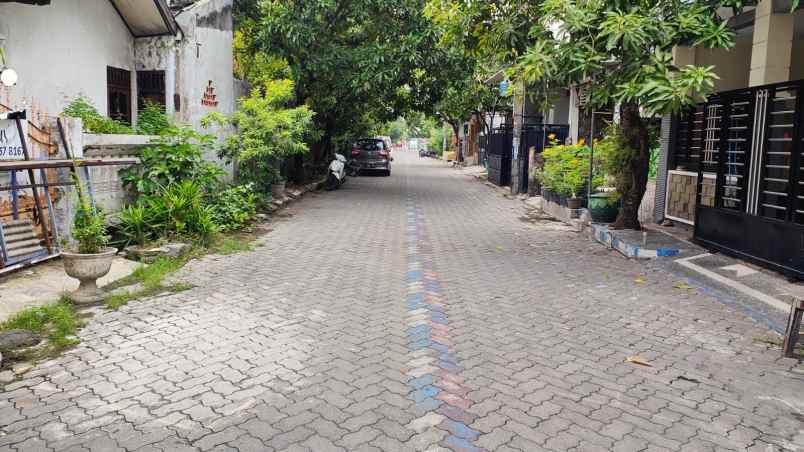 dijual rumah deltasari indah waru