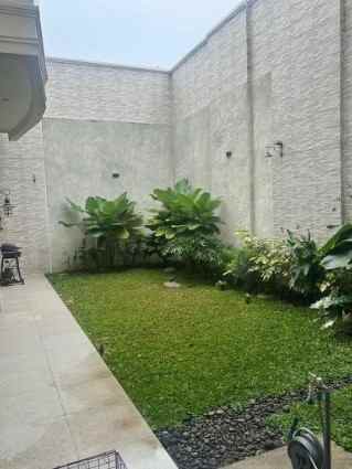 dijual rumah di graha padma semarang