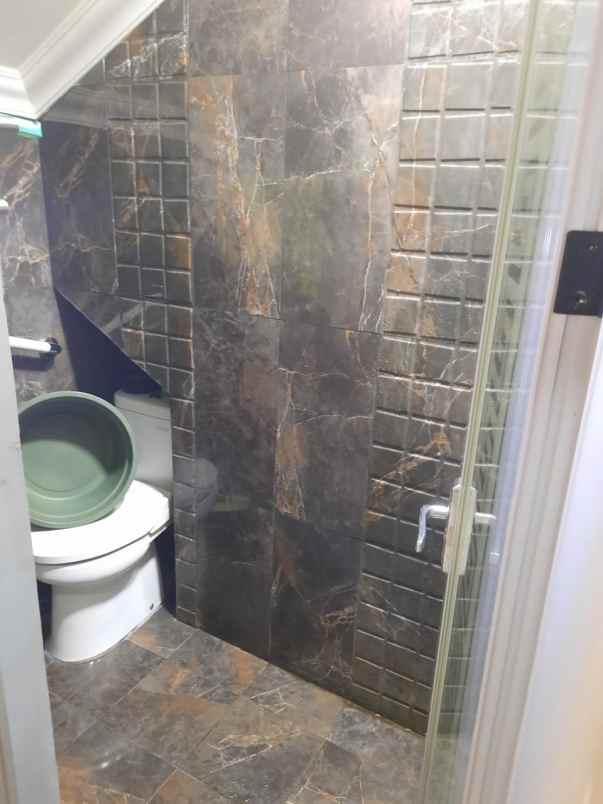 dijual rumah di kelapa gading