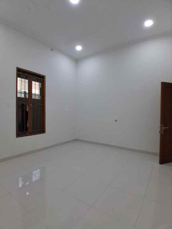 dijual rumah di nawang wulan indraprastha semarang