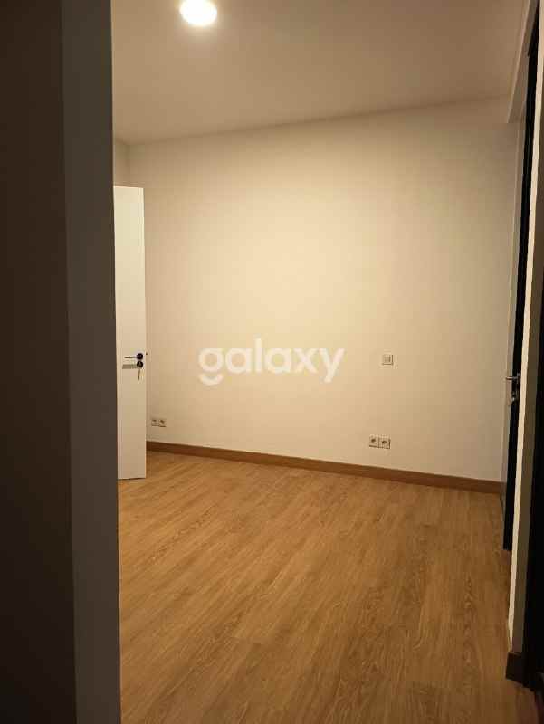 dijual rumah dian istana