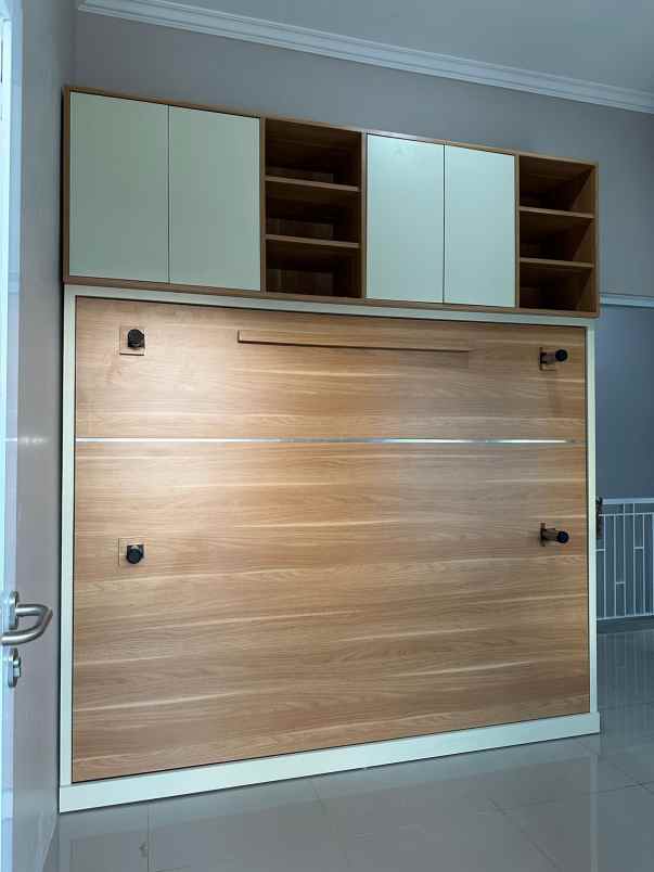 dijual rumah dijual rumah 2 lantai full