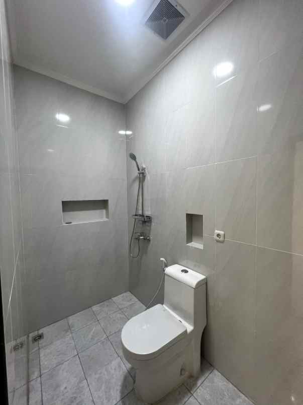 dijual rumah dijual rumah baru siap