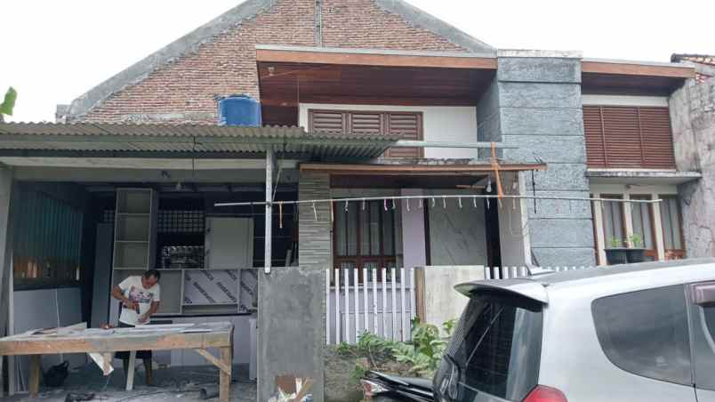 dijual rumah dijual rumah di jagar ayu