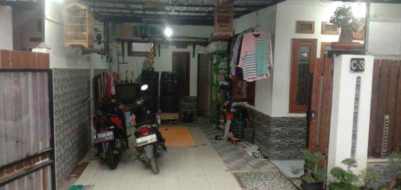 dijual rumah dijual rumah di kav gand