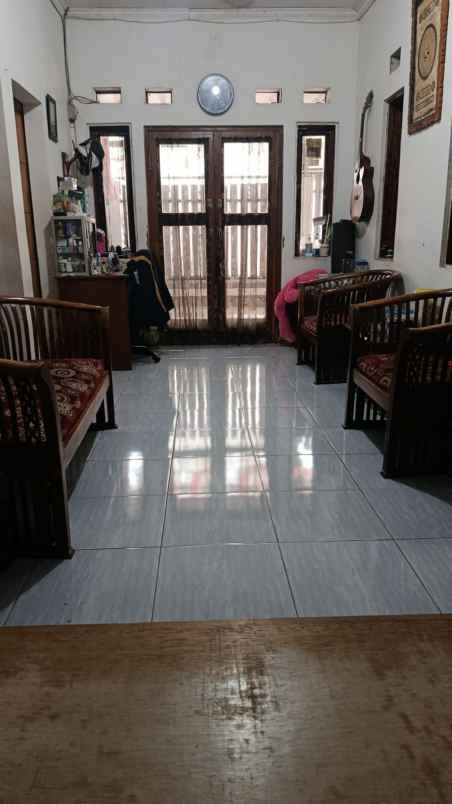 dijual rumah dijual rumah di kav gand