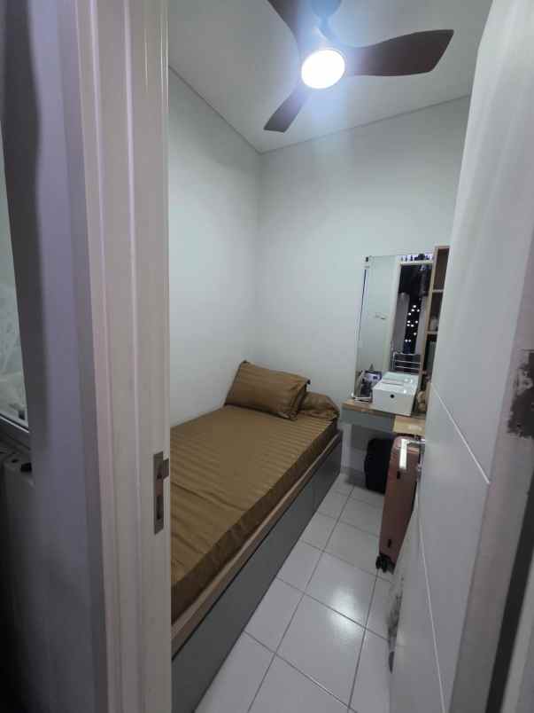 dijual rumah discovery bintaro