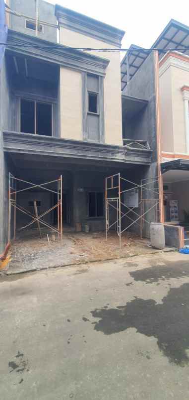 dijual rumah dukuh kramatjati