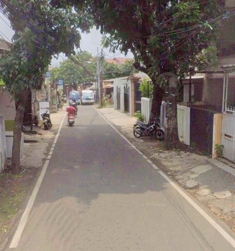dijual rumah duren sawit