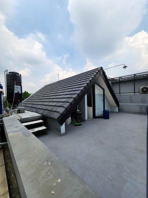 dijual rumah duren sawit jakarta timur