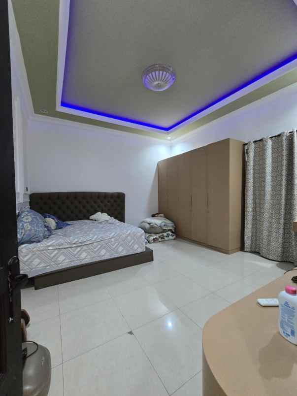 dijual rumah duren sawit jakarta timur