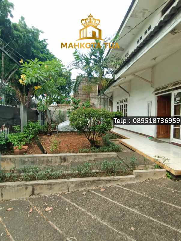 dijual rumah duren tiga