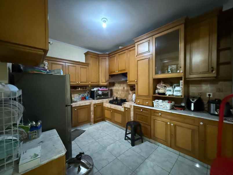 dijual rumah gading kirana kelapa gading