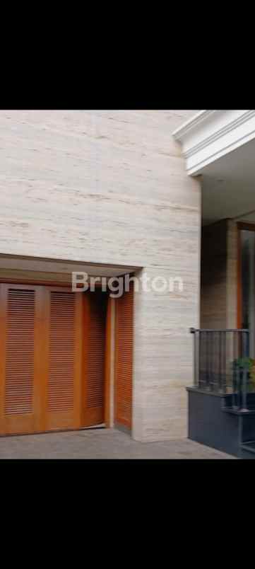 dijual rumah gedung hijau pondok indah