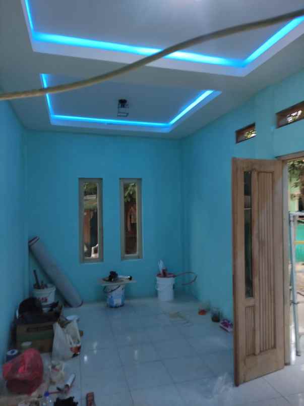 dijual rumah gg swadaya