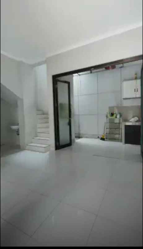 dijual rumah graha raya bintaro