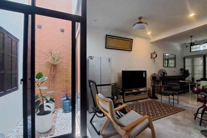 dijual rumah griya harapan permai kota