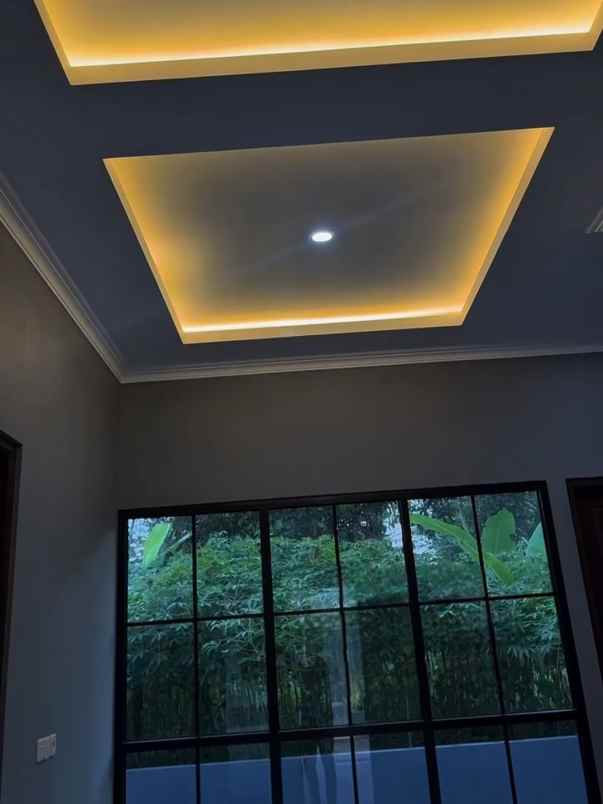 dijual rumah gunung pati