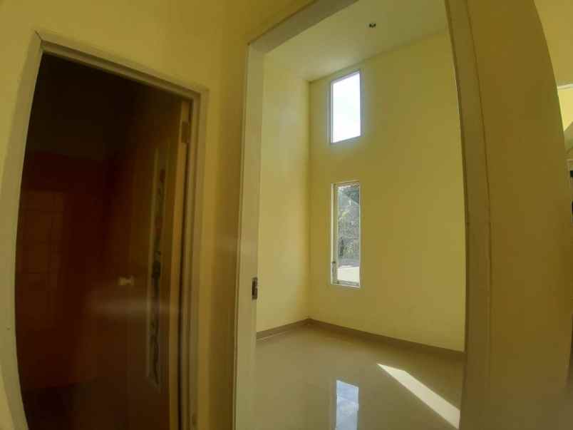 dijual rumah gunung terang kec tanjung