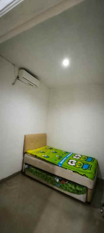 dijual rumah harapan indah