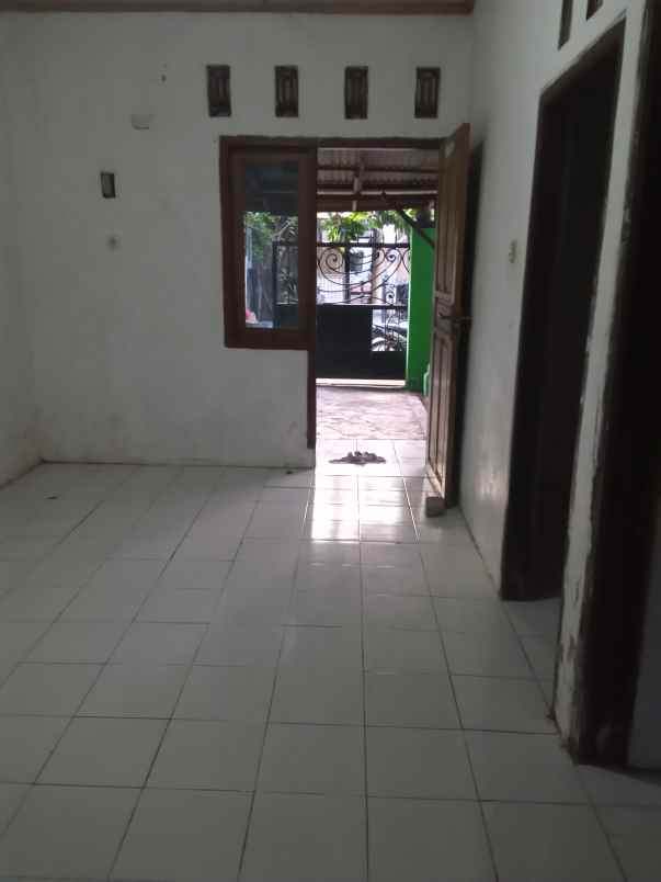 dijual rumah harga rp 450 jt