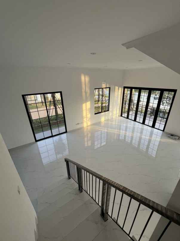 dijual rumah hook villa pasir putih 5 pik2 type walnut