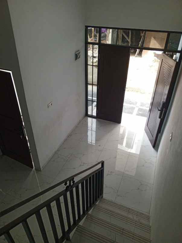 dijual rumah jagakarsa