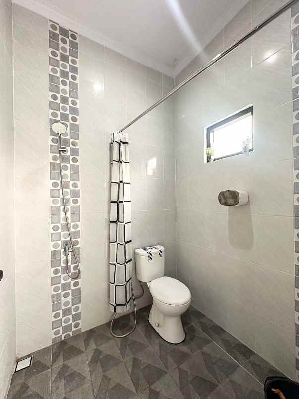 dijual rumah jagakarsa jakarta selatan