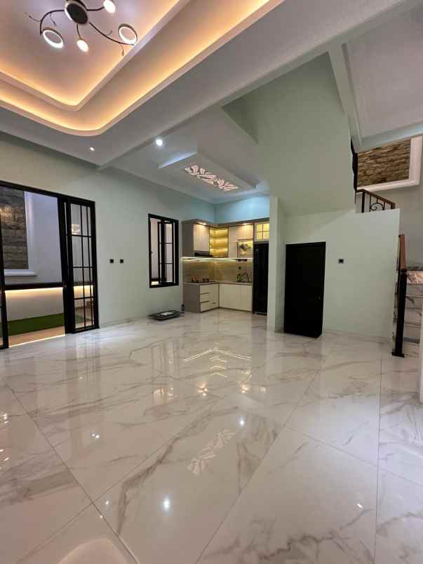 dijual rumah jagakarsa jakarta selatan