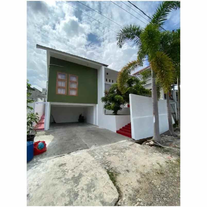dijual rumah jalan kapuas vi lingkar