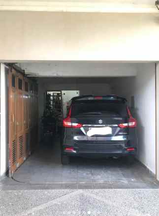 dijual rumah jalan kebon jeruk jakarta