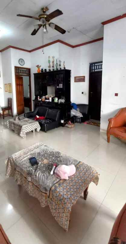 dijual rumah jalan nusantara raya