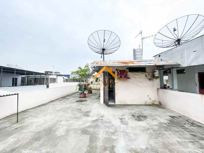 dijual rumah jalan pasar 3 krakatau