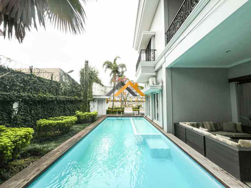 dijual rumah jalan pasar baru daerah