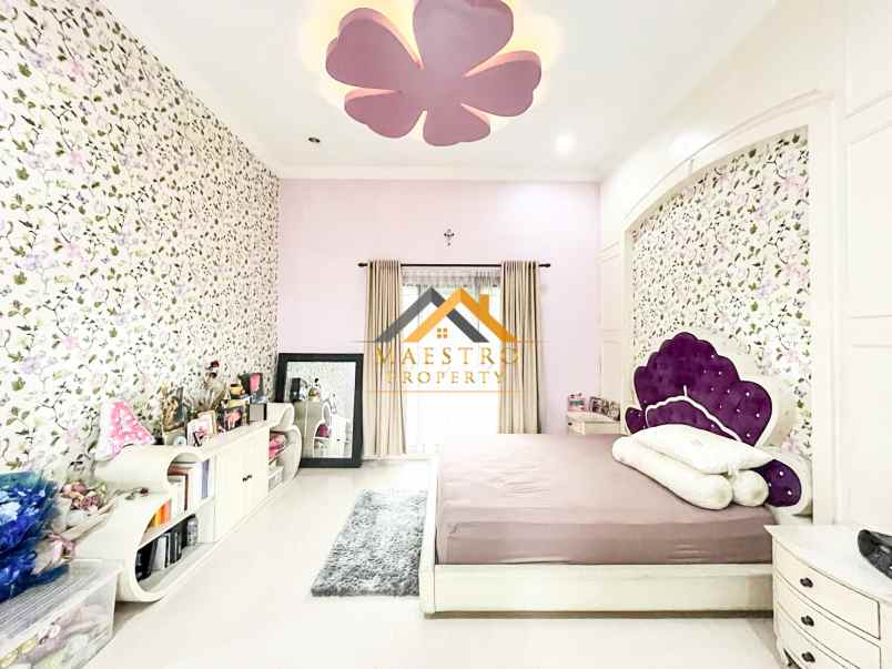 dijual rumah jalan pasar baru daerah