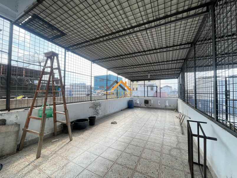 dijual rumah jalan pukat viii gg murni